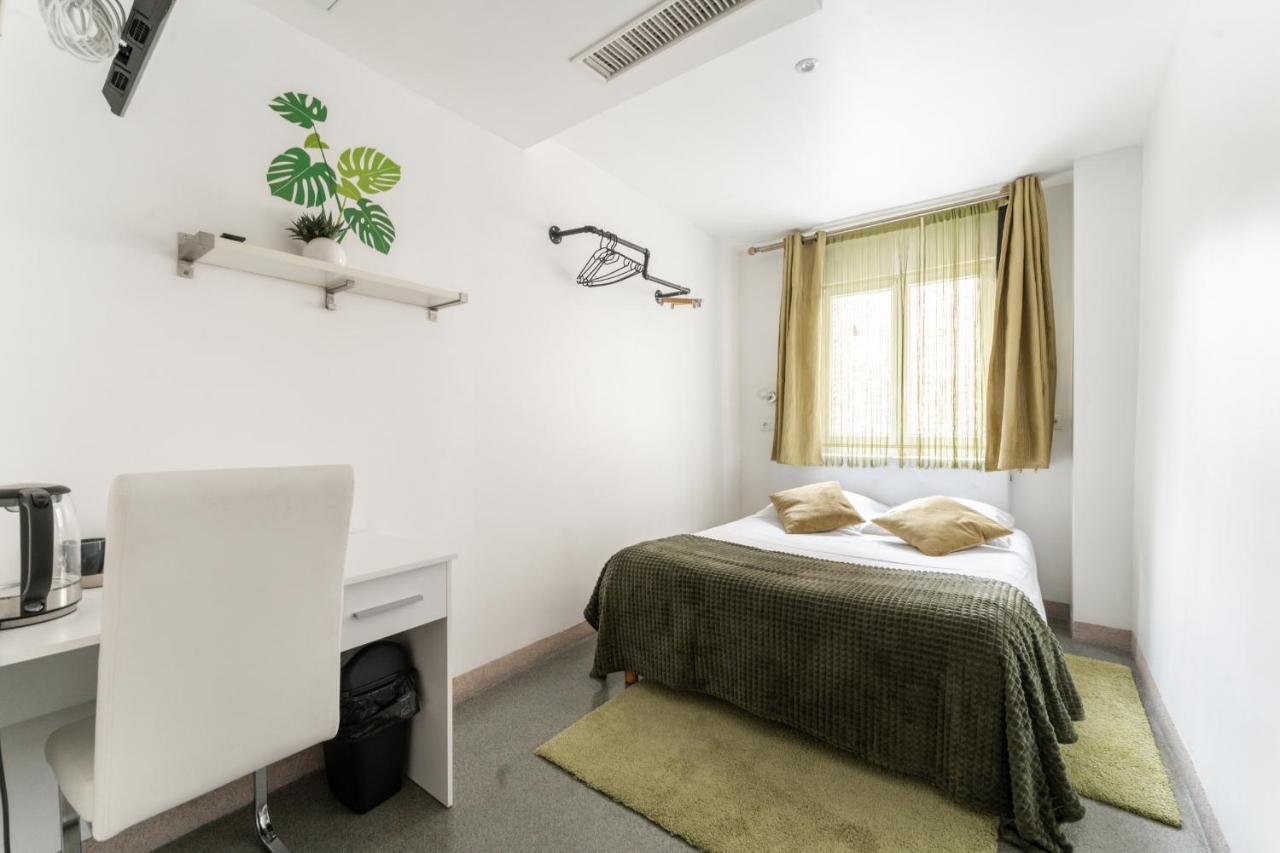 فندق L'Oasis Montparnasse باريس المظهر الخارجي الصورة